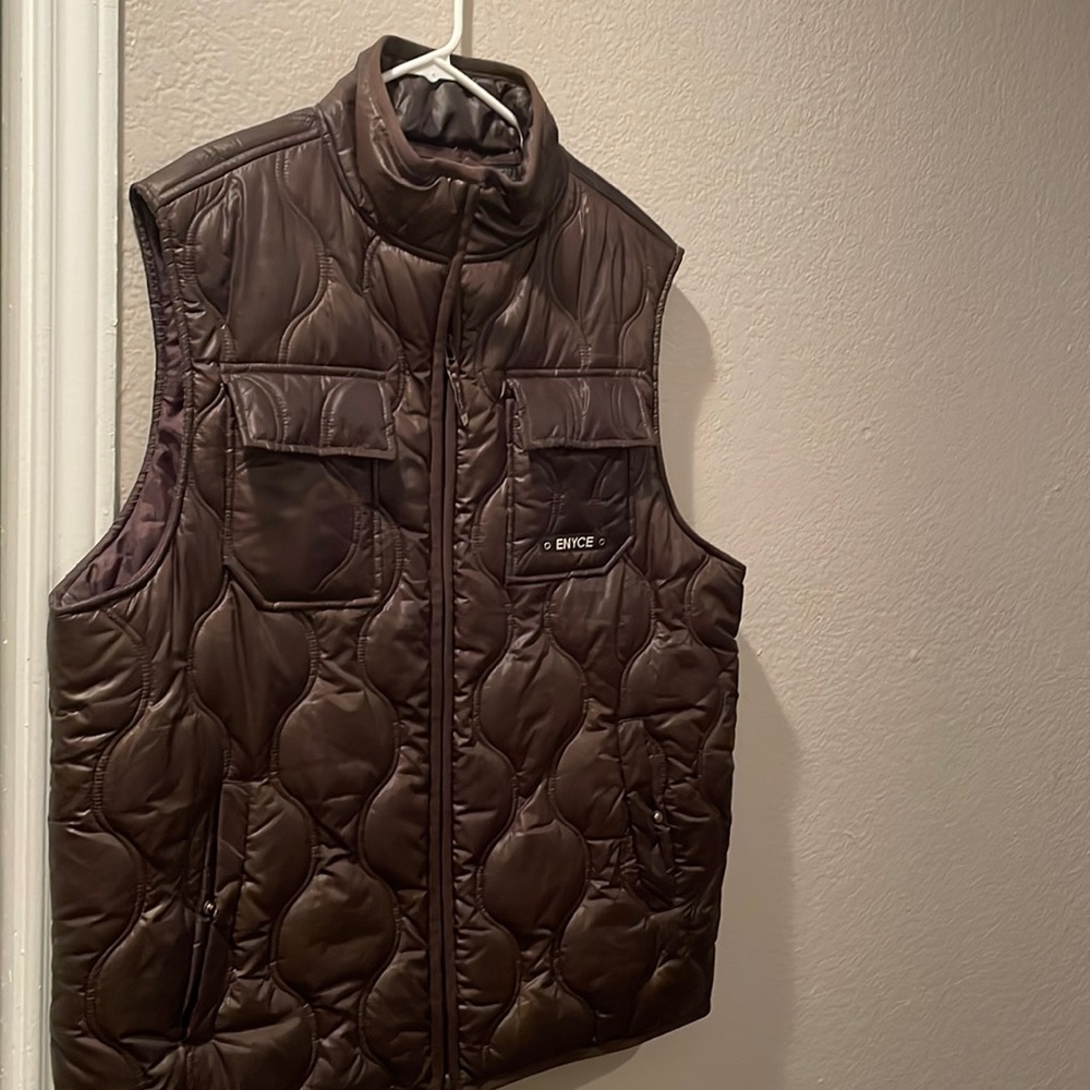 Entice color Brown; size XL, never wore